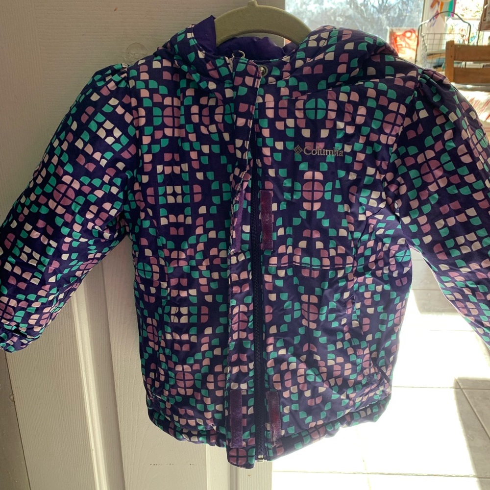 4t Columbia ski coat and 4t Solomon ski pants